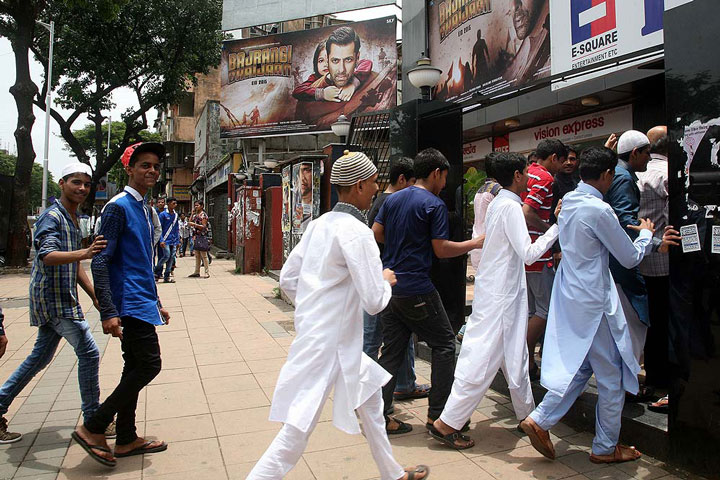 ভারতীয় সিনেমা দেখাতে বাধা নেই পাকিস্তানে