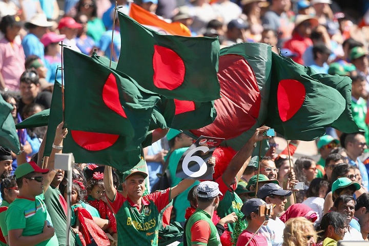 মাঠে ওরা ১১ জন, সঙ্গে গোটা বাংলাদেশ