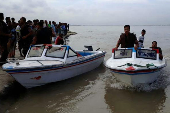 নিখোঁজ বিজিবির জওয়ানকে খুঁজতে তিস্তায় যাচ্ছে হেলিকপ্টার (ভিডিও)