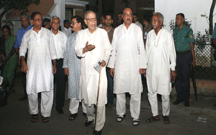 রবের বাসায় বৈঠক, নতুন রাজনৈতিক জোটের আভাস
