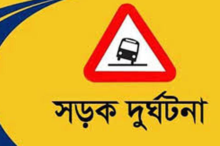 Microbus falls into ditch in Brahmanbaria, 5 killed