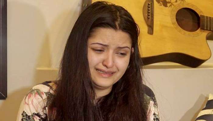 বোট ক্লাবে পরীমণির মদ খাওয়ার ভিডিও প্রকাশ 
