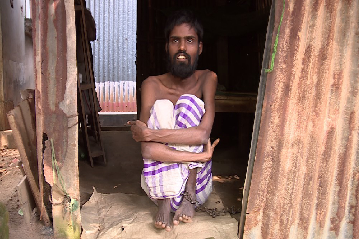 শিকলমুক্ত হওয়া রুহুল আমিন 