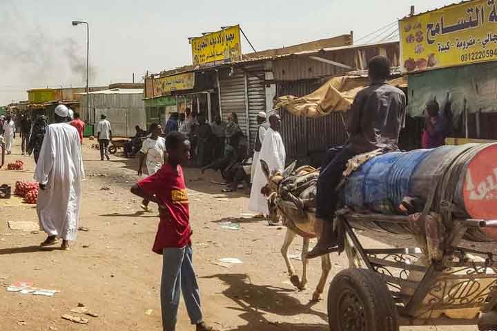 Sudan: Deadly blasts hit Khartoum market