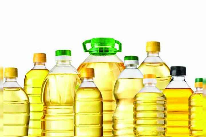 Soybean oil price cut by Tk 10 per litre