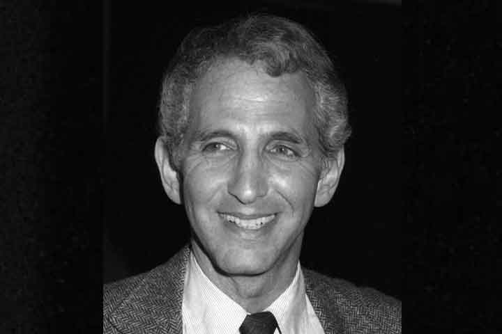 'Pentagon Papers' whistleblower Daniel Ellsberg dies aged 92