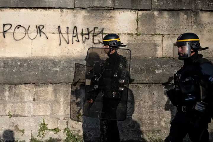 France riots: Colonial past and racism the root cause?