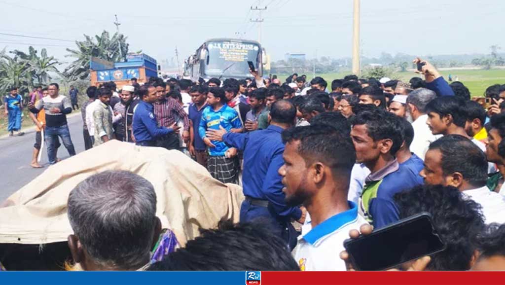 বাস-সিএনজি সংঘর্ষ, নিহত ৭ জনের মধ্যে ৩ জন যাচ্ছিলেন জানাজায়