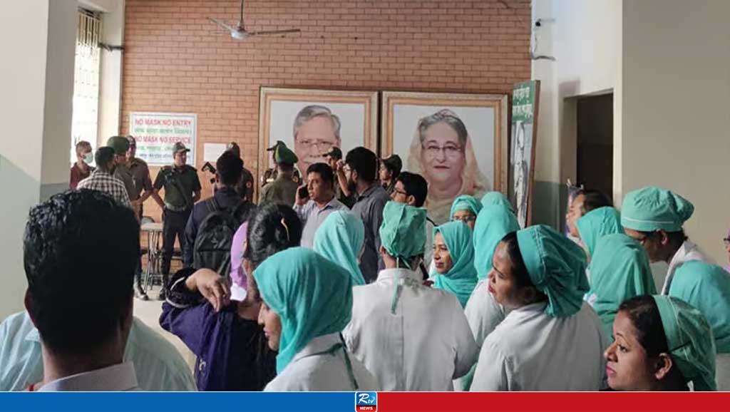 বিএসএমএমইউয়ের বিদায়ী ভিসির সমর্থকদের মারধরের অভিযোগ