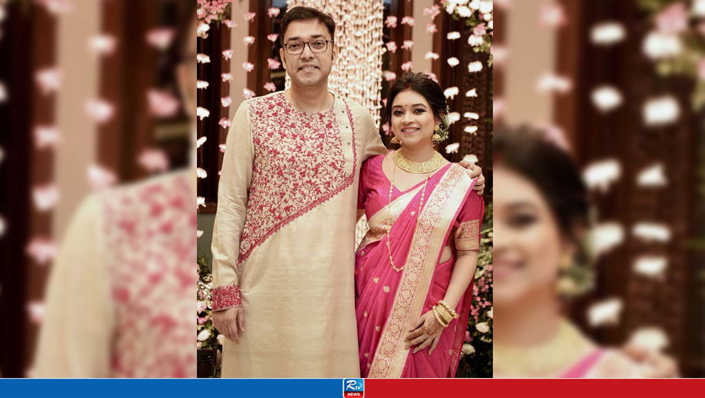 অনুপম রায় ও তার স্ত্রী প্রস্মিতা
