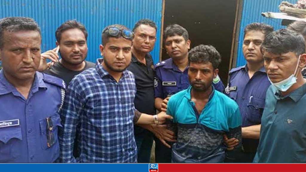 স্ত্রীর সঙ্গে কথা-কাটাকাটি, মাকে কুপিয়ে হত্যা
