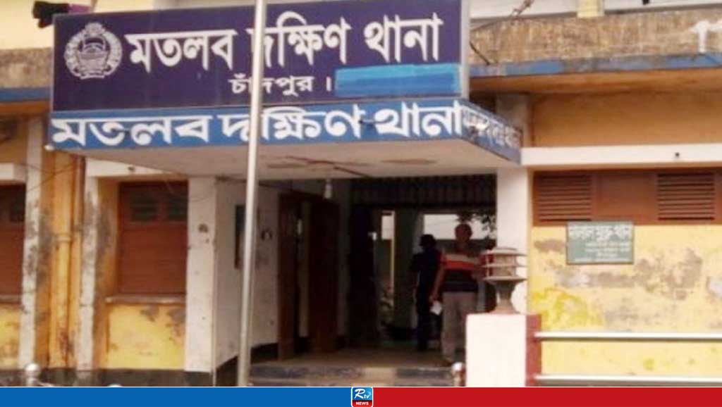 যৌতুকের জন্য স্ত্রীকে পুড়িয়ে মারলেন স্বামী