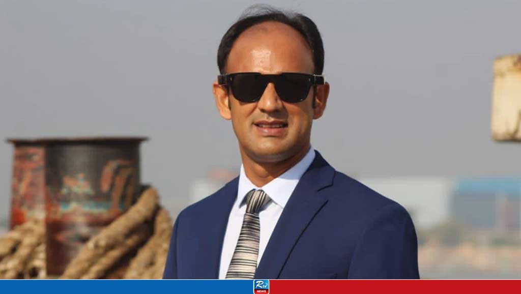 বন্ধুর স্ত্রীকে শাড়ি উপহার দিয়ে সমালোচনার মুখে ব্যারিস্টার সুমন