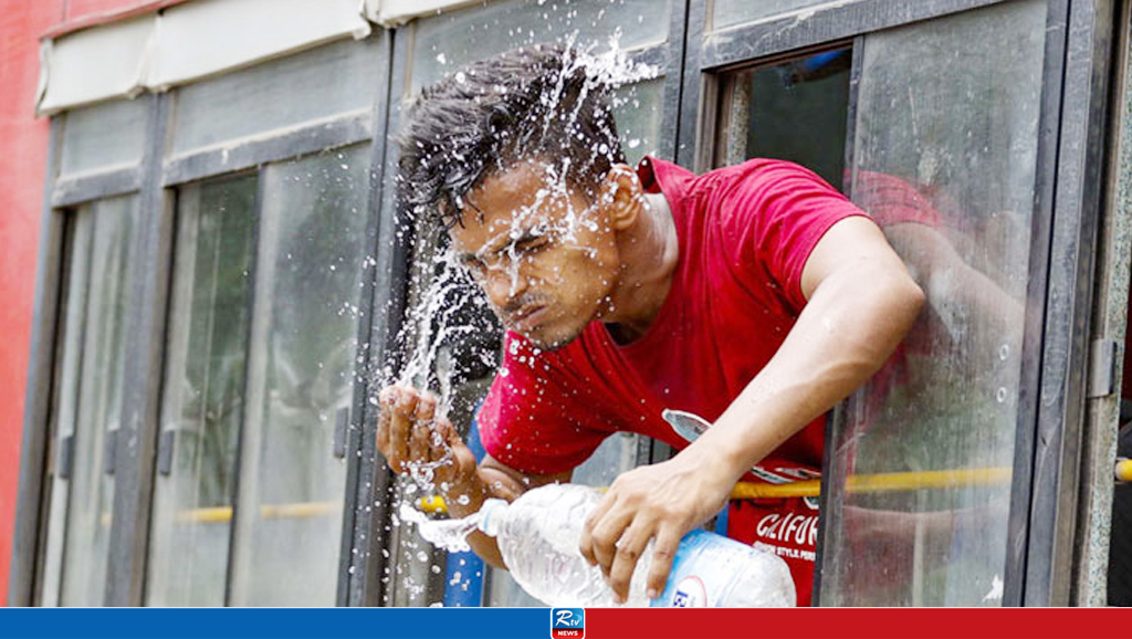 সারাদেশে হিটস্ট্রোকে ৭ জনের মৃত্যু