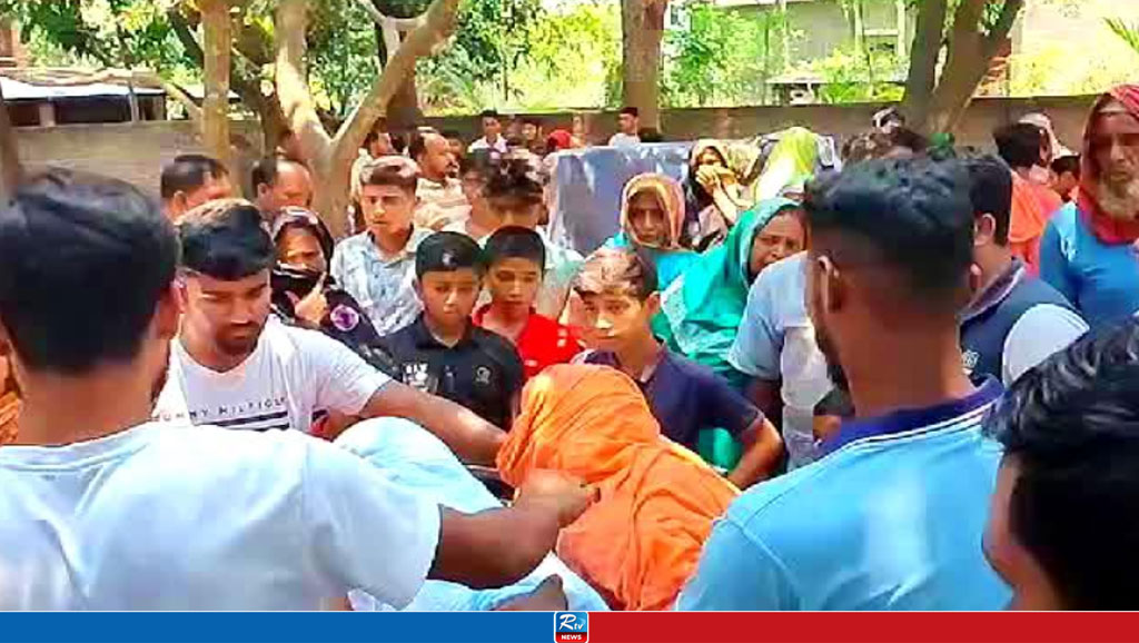 ট্রাক্টরের ধাক্কায় প্রাণ গেল মোটরসাইকেল চালকের 