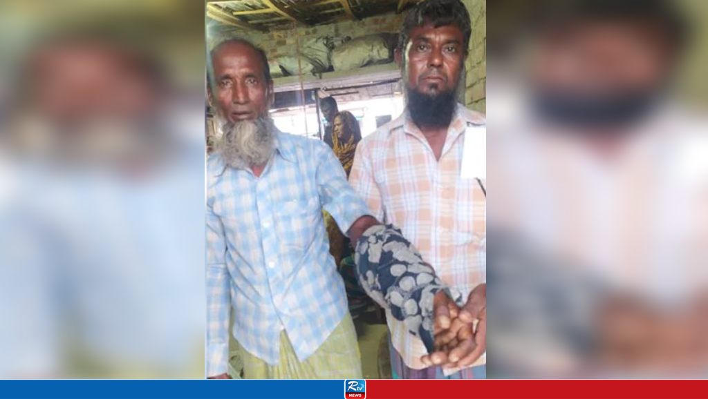 সুন্দরবনে কুমিরের আক্রমণ, বেঁচে ফিরলেন মৌয়াল আবদুল কুদ্দুস