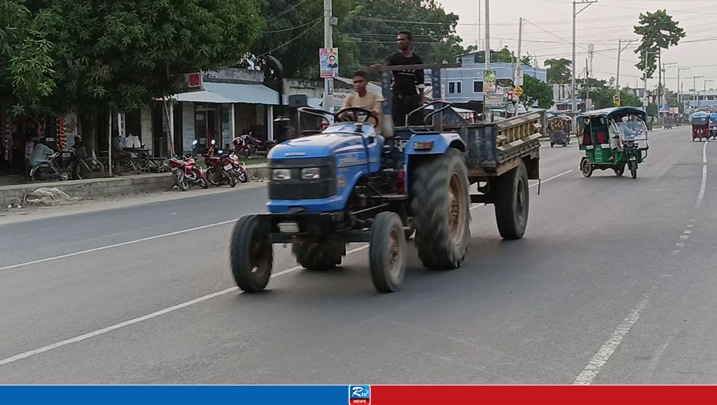 হিলিতে তাপপ্রবাহ বইছে, অতিষ্ঠ জনজীবন