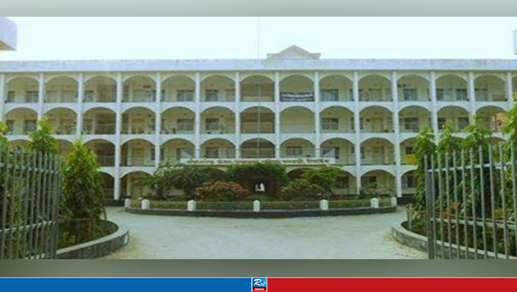 উপজেলা পরিষদের পুকুর থেকে শিশুর মরদেহ উদ্ধার