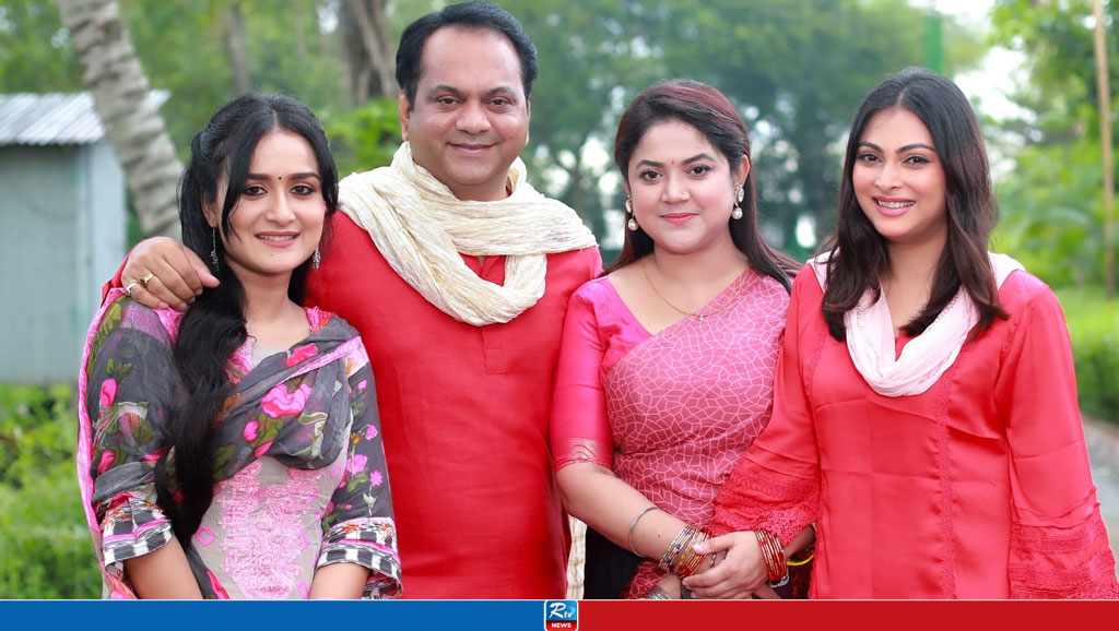 ‘চিটার এন্ড জেন্টেলম্যান’ নাটকের একটি দৃশ্যে অভিনয়শিল্পীরা