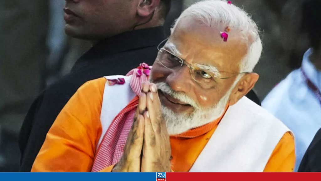 97 crore voters' verdict today, Modi waiting for Hat-trick