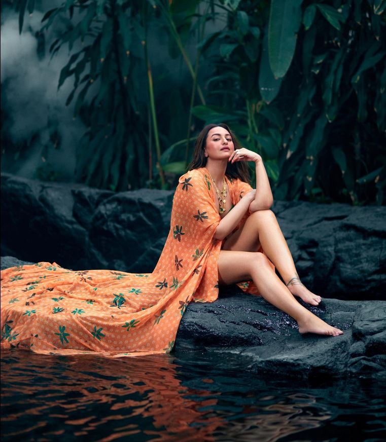 সোনাক্ষী সিনহা