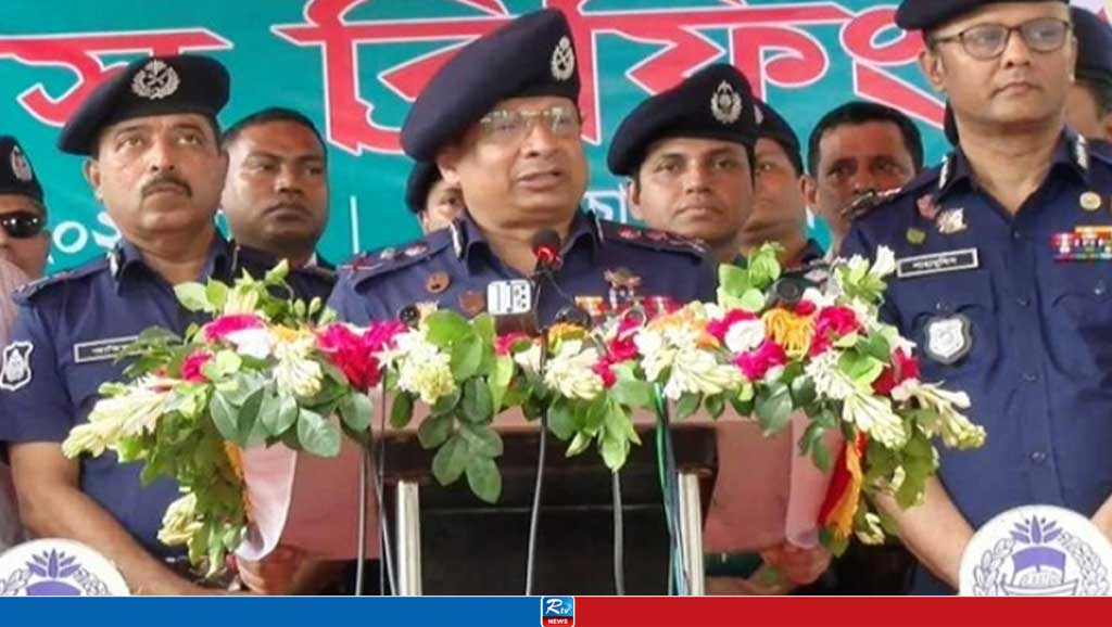 পশুর গাড়ি থামিয়ে চাঁদা, কঠোর ব্যবস্থার হুঁশিয়ারি আইজিপির