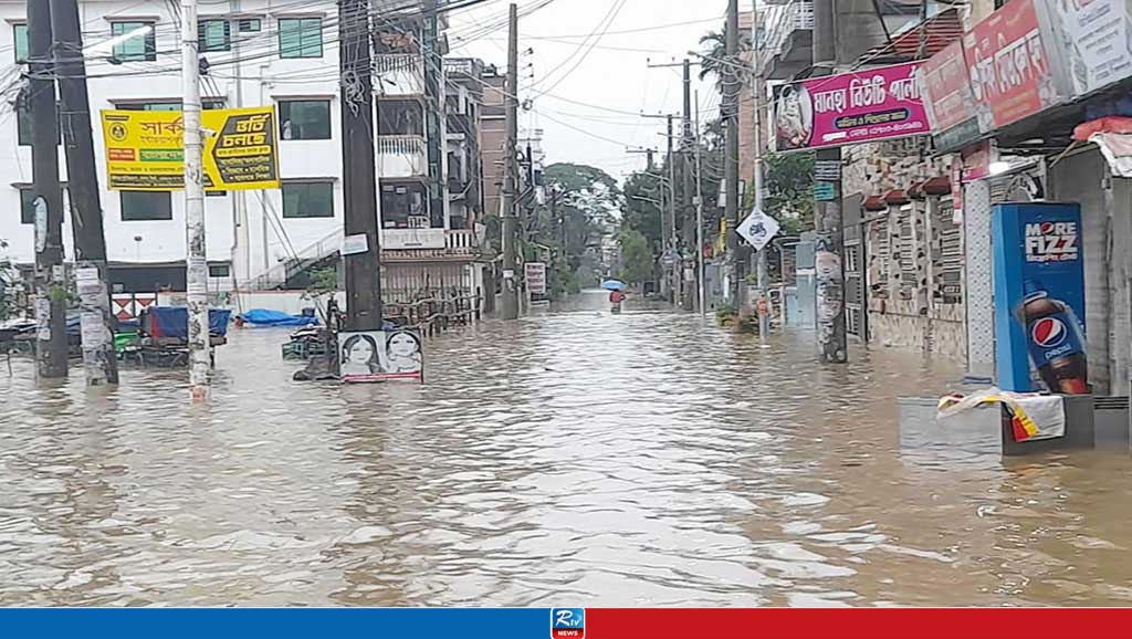 Sylhet drowned in heavy rain, Eid joy declined