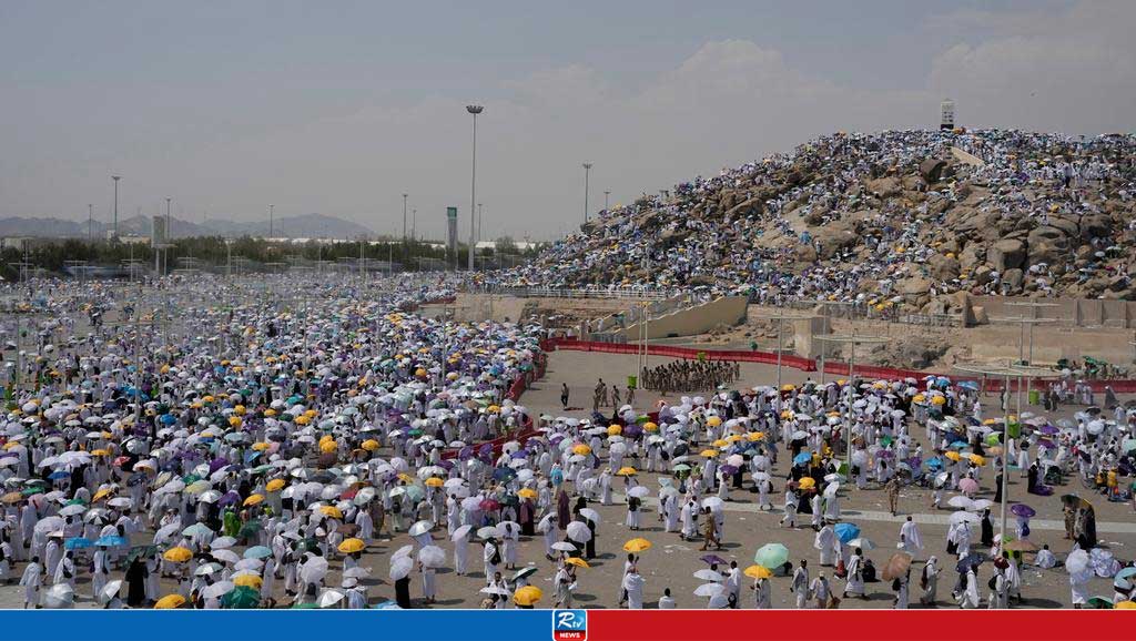 Who or what is responsible for Hajj deaths?