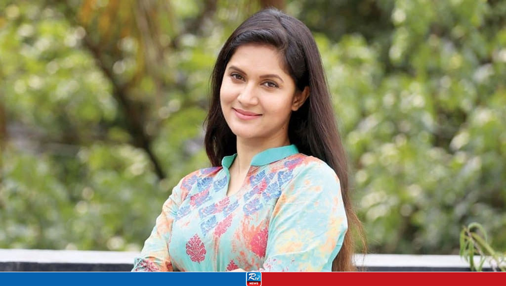 পরকীয়া নিয়ে যা বললেন মিথিলা