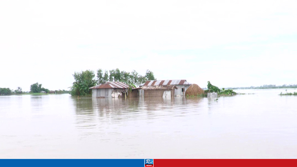 কুড়িগ্রামে বন্যা পরিস্থিতির অবনতি, পানিবন্দি ৮০ হাজার মানুষ