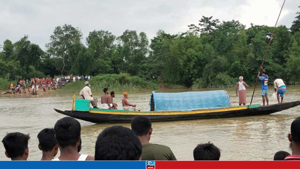 নেত্রকোণায় নৌকাডুবি, ২ নারীর মৃত্যু
