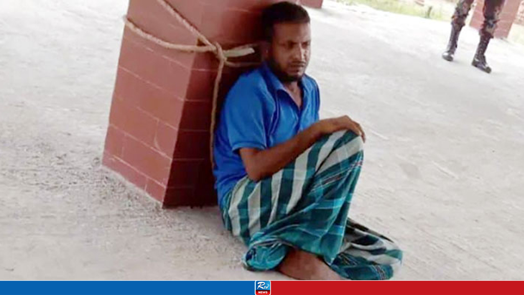 সাতক্ষীরায় ২ রোহিঙ্গা নারীসহ পাচারকারী আটক