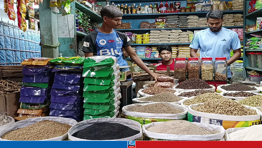 হিলিতে কমেছে সব ধরনের মসলার দাম