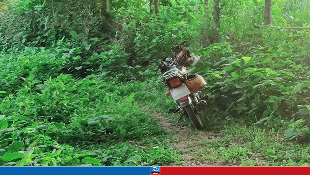 নারীকে ধর্ষণচেষ্টা, চিৎকারে মোটরসাইকেল ফেলে পালালেন যুবক