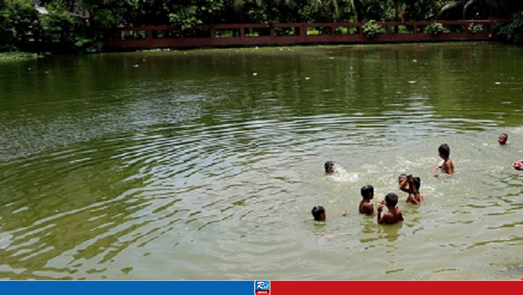 কাপাসিয়ায় পানিতে ডুবে ৩ শিশুর মৃত্যু