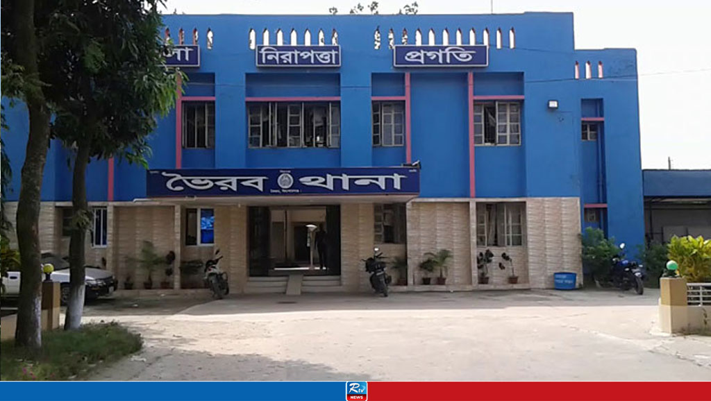 ফুটবল খেলার মাঠ নিয়ে দ্বন্দ্বে সংঘর্ষ, আহত অর্ধশতাধিক