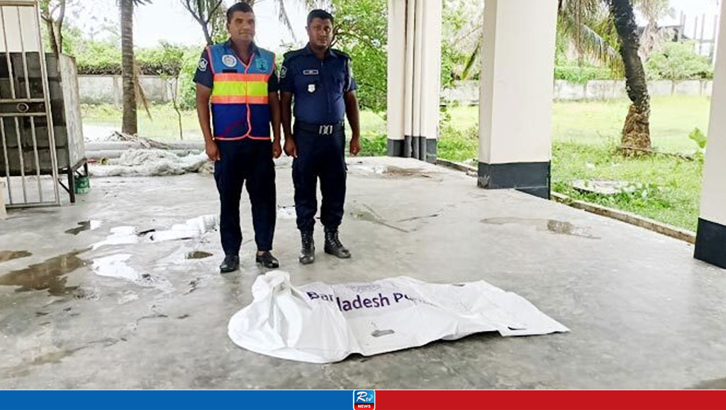 কুয়াকাটা সৈকত থেকে অজ্ঞাত যুবকের মরদেহ উদ্ধার