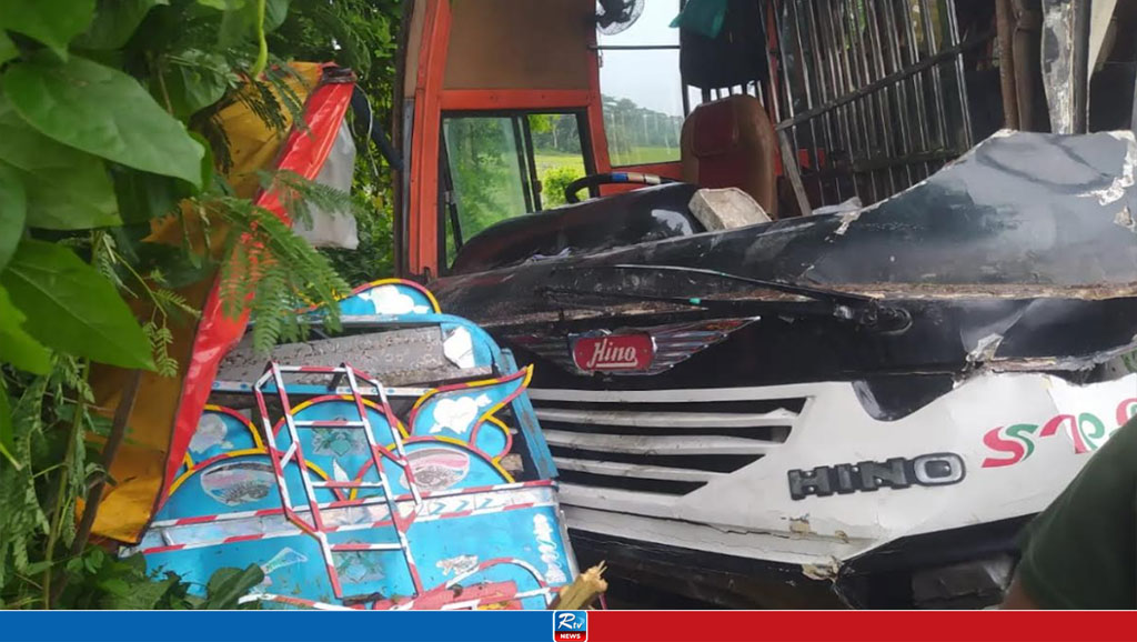 গোপালগঞ্জে সড়ক দুর্ঘটনায় দুই ভাইসহ নিহত ৪
