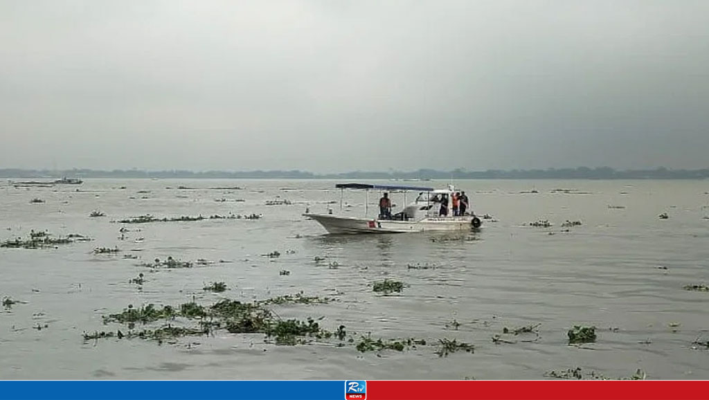 মেঘনা নদীতে ট্রলারডুবি, নিহত ২