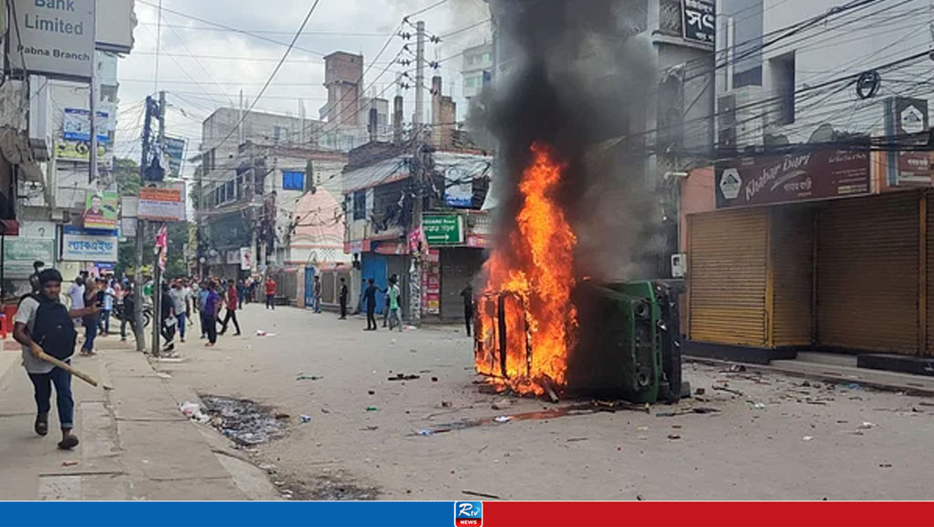 বাংলাদেশে বসবাস করা ভারতীয় নাগরিকদের ‘সতর্ক’ থাকার নির্দেশনা