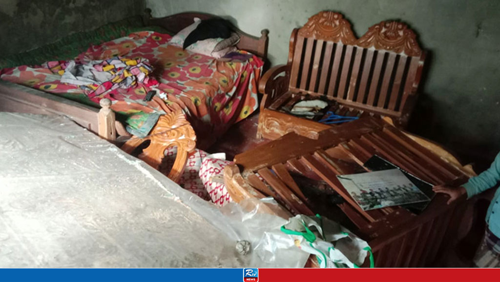 কক্সবাজারে সাংবাদিকের বাড়িতে ডাকাতি