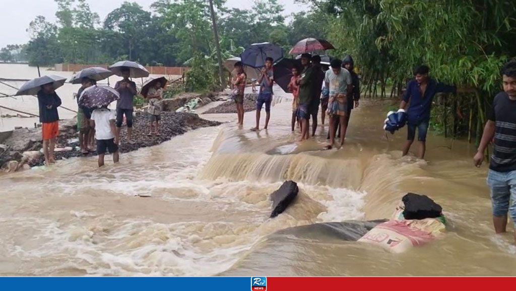 বন্যা মোকাবিলায় মৌলভীবাজারে জামায়াতের জরুরি হেল্পলাইন