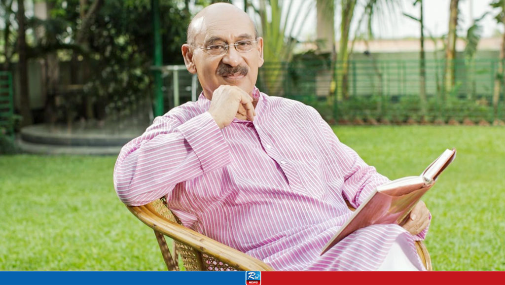 ১০ বছর ধরে আত্মজীবনী লিখলেন আবুল হায়াত 