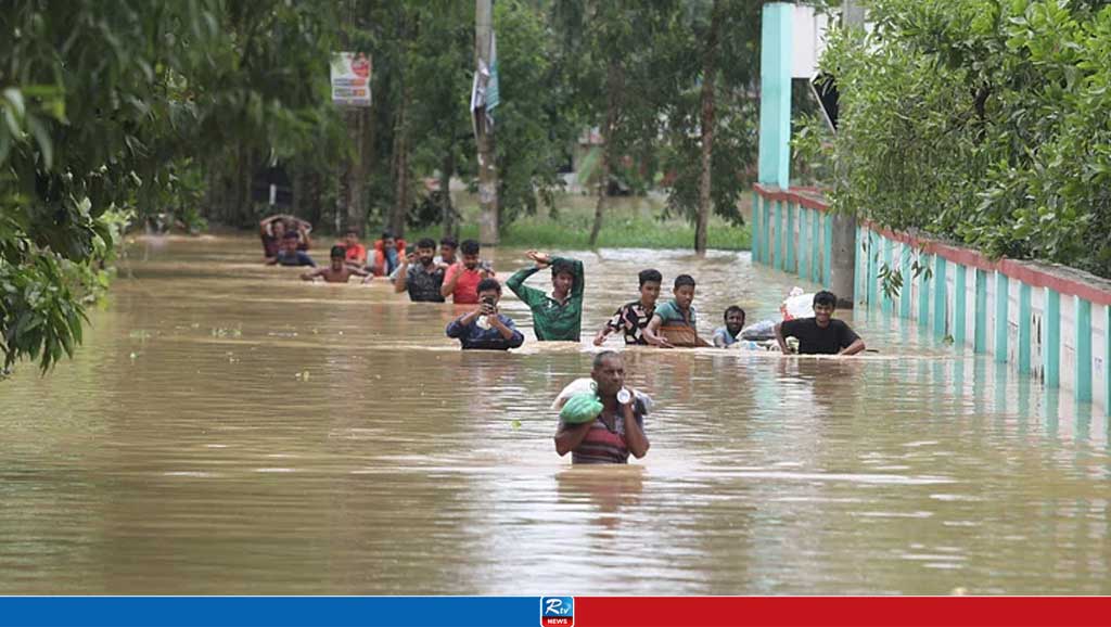 বন্যায় মৃত্যু বেড়ে ৭১