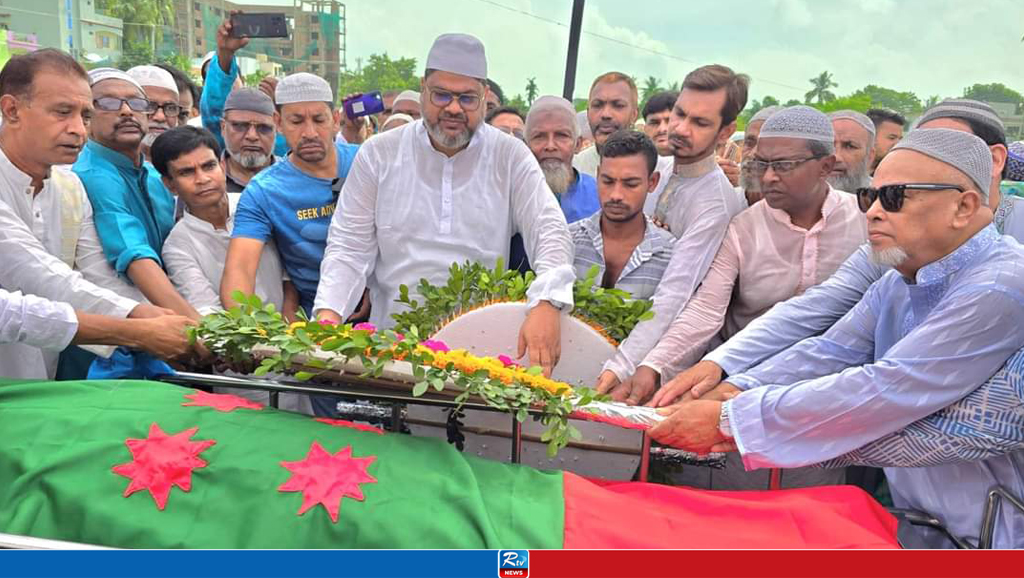 নওগাঁ জেলা আ.লীগ সভাপতি মালেকের জানাজা ও দাফন সম্পন্ন