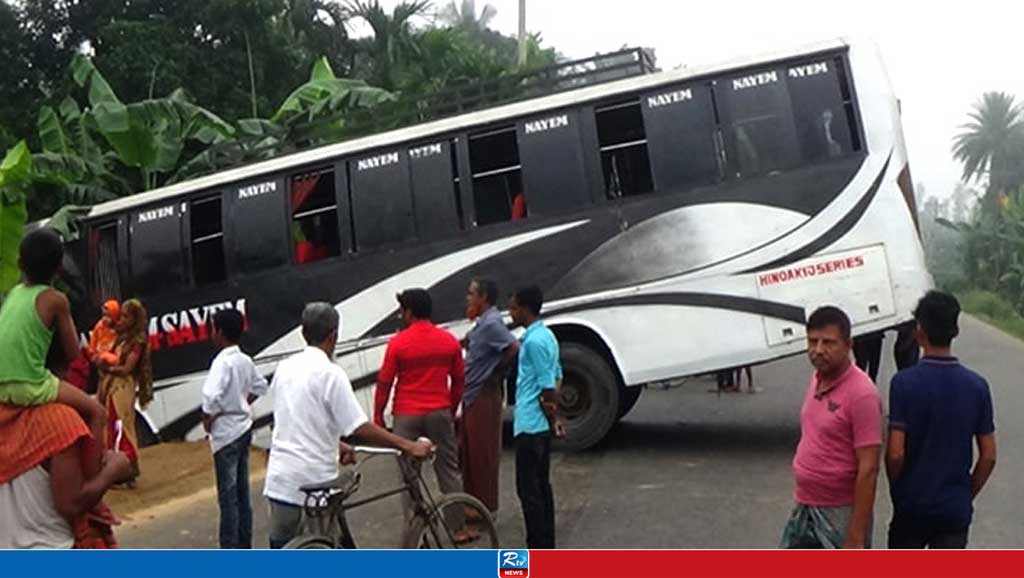 অক্টোবরে সড়কে ঝরেছে ৩৭৭ প্রাণ: বিআরটিএ