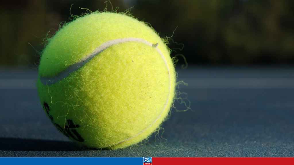 TENNIS-BALL
