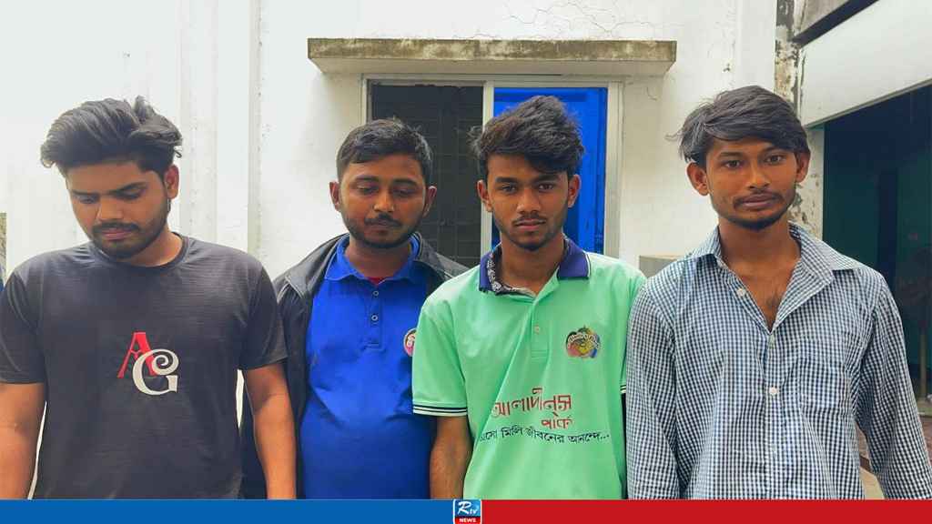 ধামরাইয়ে বিনোদন কেন্দ্রে শিক্ষার্থী-কর্মচারী সংঘর্ষ, গ্রেপ্তার ৪