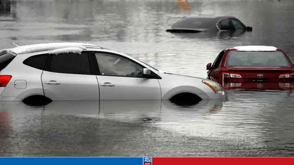 US: Heavy Rains and Flooding Kill 9