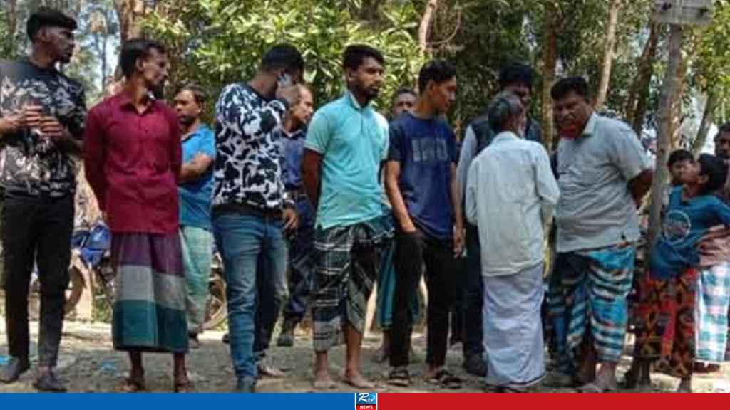 নোয়াখালীতে চোর সন্দেহে যুবককে পিটিয়ে হত্যা
